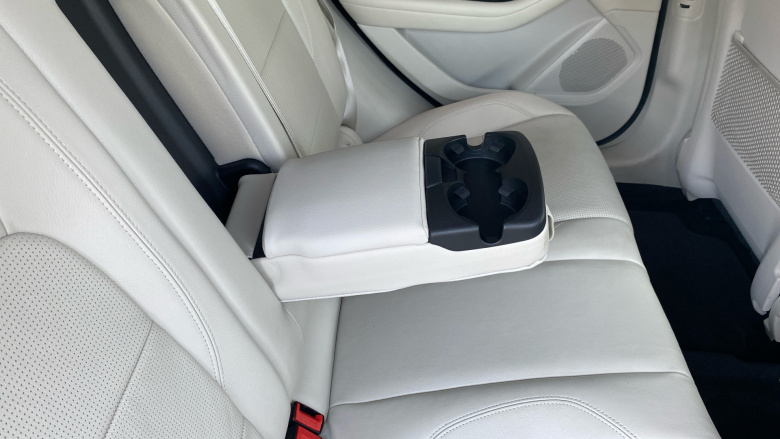 Jaguar I-Pace 294kW EV400 SE 90kWh 5dr Auto Electric Estate